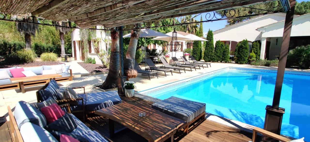 Maison Prestige Saint Tropez By Roberto Geissini Grimaud Bagian luar foto