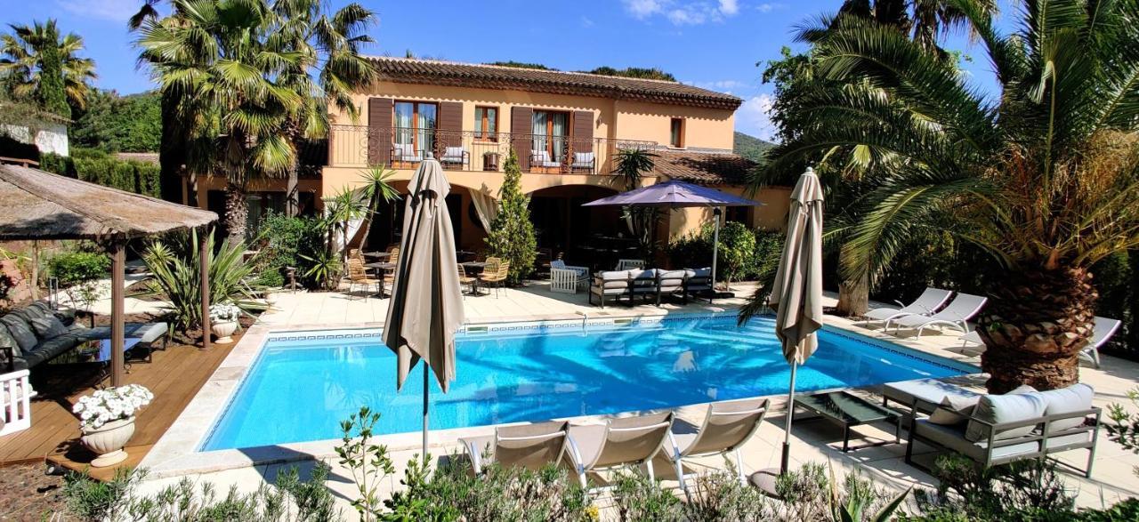 Maison Prestige Saint Tropez By Roberto Geissini Grimaud Bagian luar foto