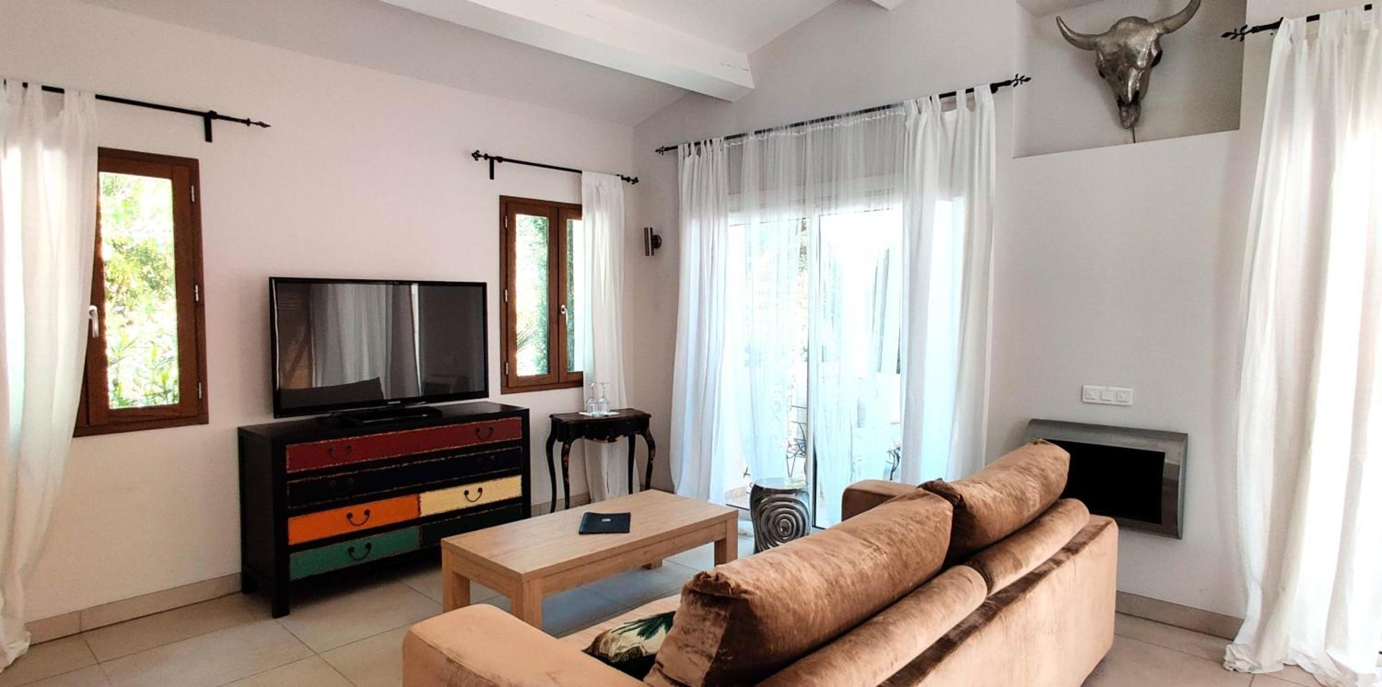 Maison Prestige Saint Tropez By Roberto Geissini Grimaud Bagian luar foto